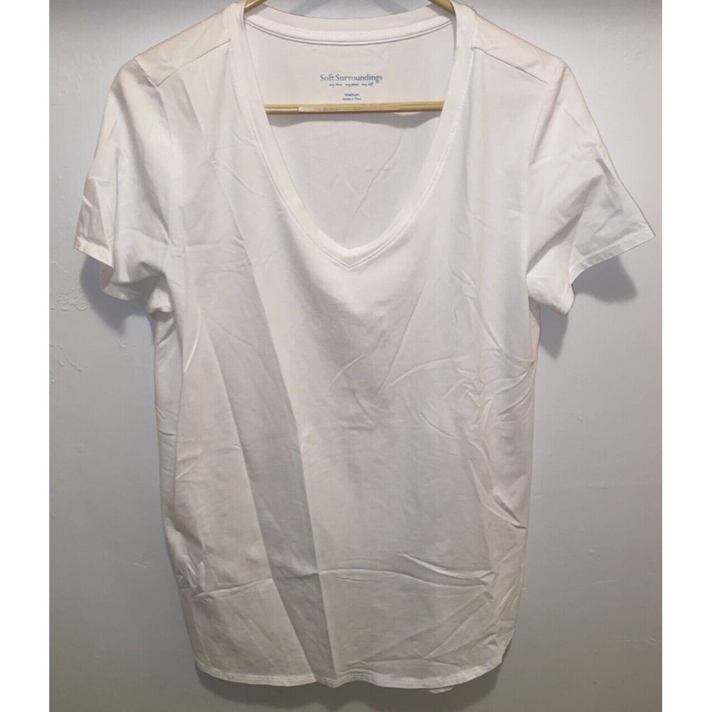 Soft Surroundings T-Shirt Women's sz M White Short Sleeve Solid Tee V-neck